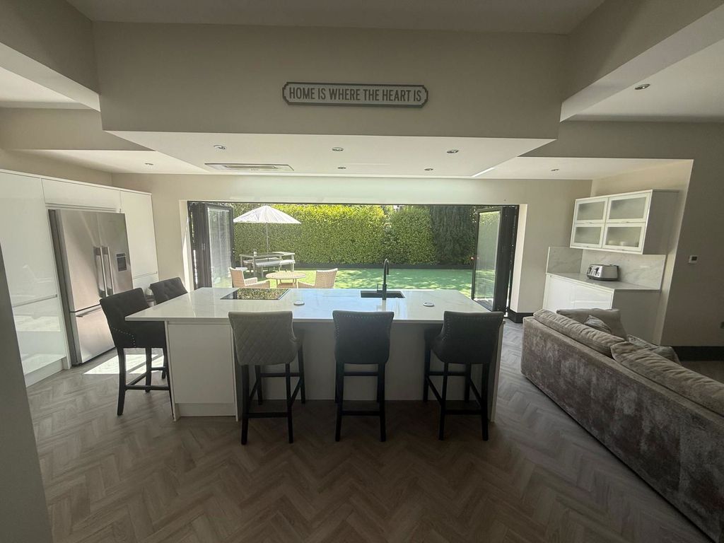 Additional image 12 of 5 bed detached house to rentOpen Golf 2026 - Lulworth Road, Birkdale PR8