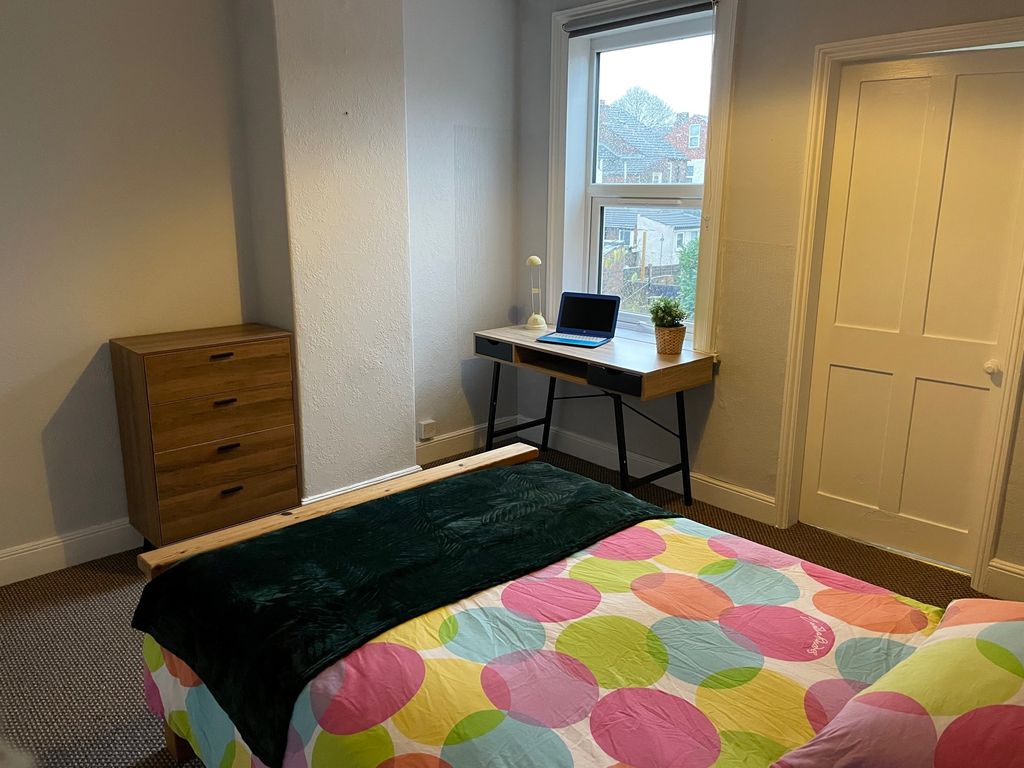 Additional image 7 of 2 bed flat to rentCross Street, Lincoln LN5