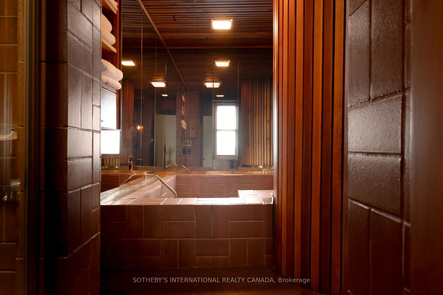 Additional image 10 of 18 Gloucester Lane