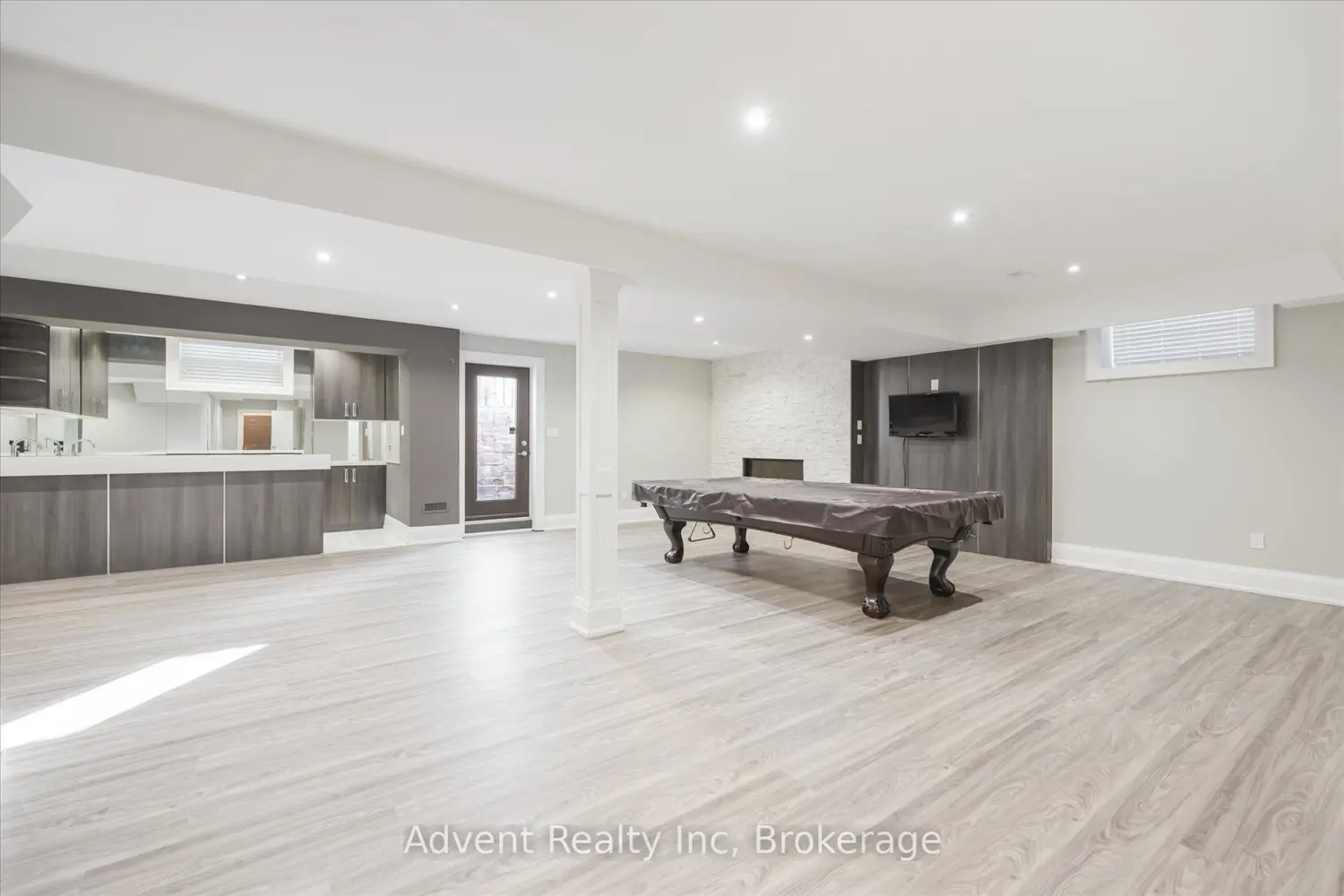 Additional image 14 of 141 Connaught Avenue