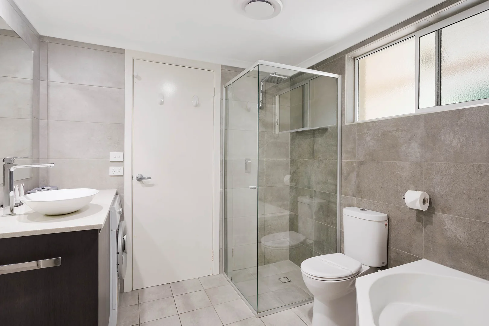 Additional image 8 of 4/23 Beach Street, Merimbula NSW 2548