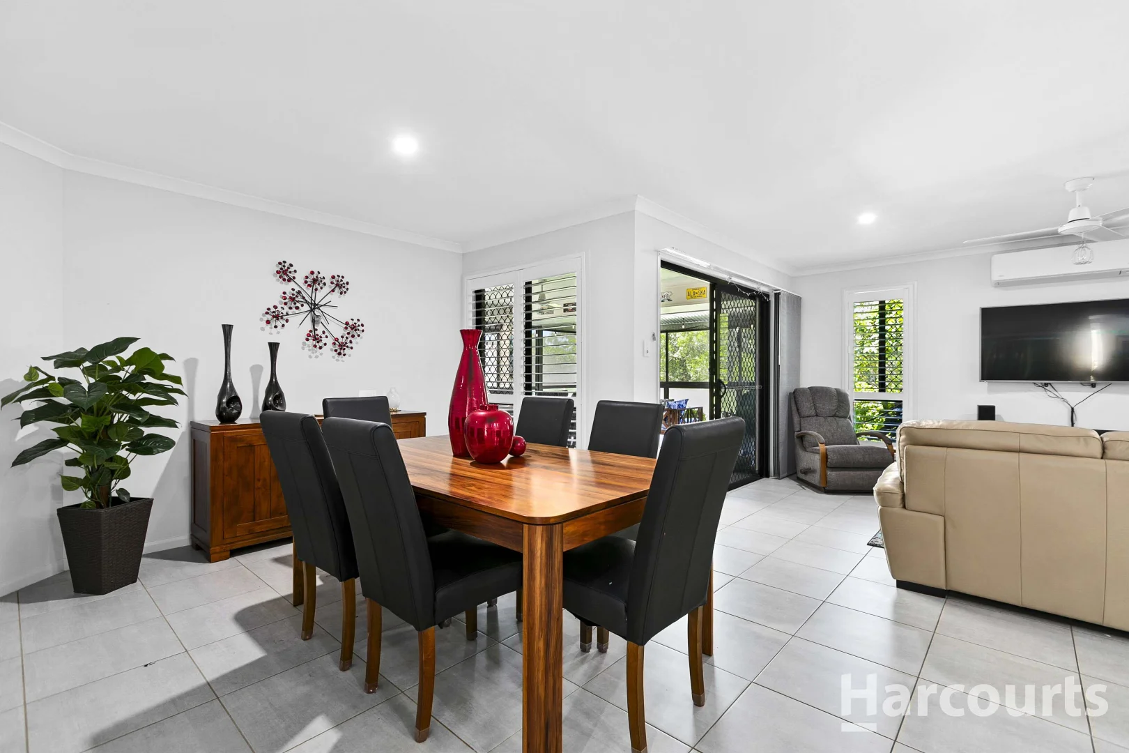 Additional image 9 of 13 Edgewater Court, Craignish QLD 4655