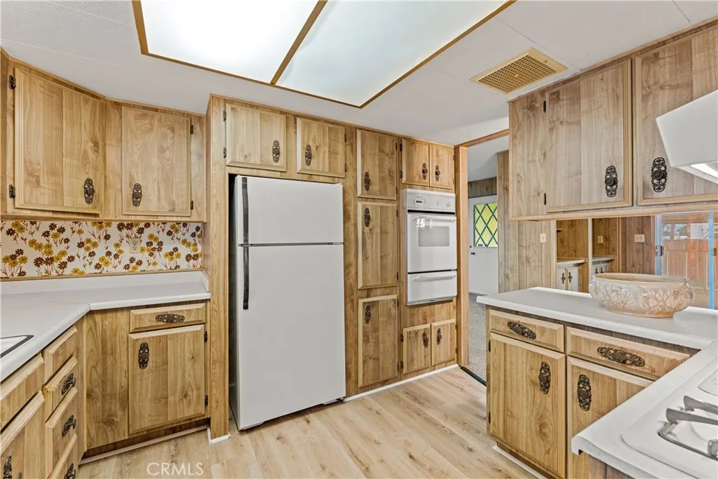 Additional image 43 of 69500 Poolside Dr, Desert Hot Springs, CA 92241