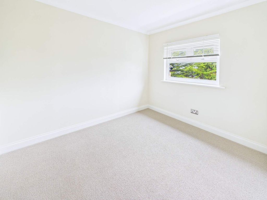 Additional image 9 of 3 bed terraced house to rentSt. Woolos Road, Baneswell, Newport NP20
