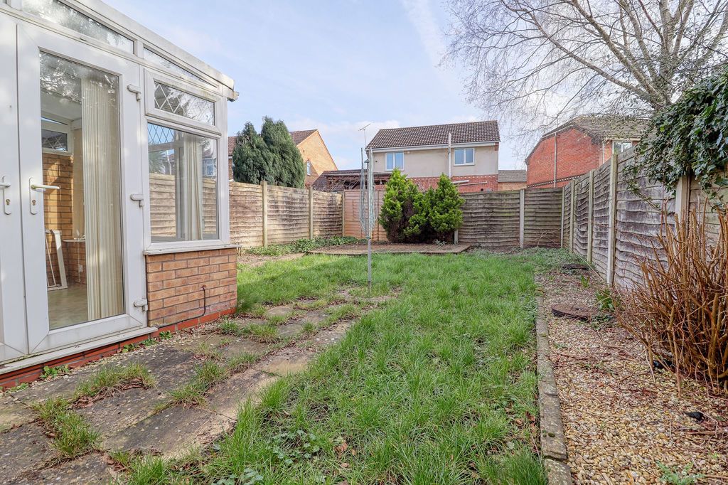Additional image 9 of 3 bed semi-detached house to rentLuneburg Place, Scunthorpe DN15