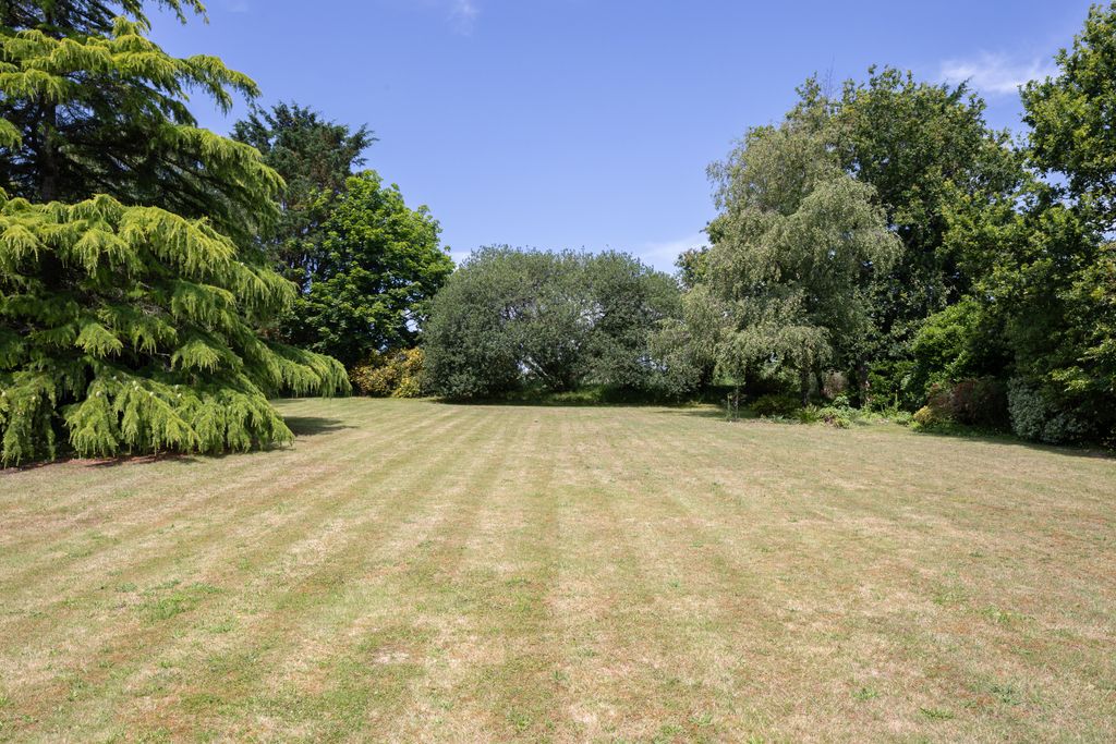 Additional image 5 of 5 bed detached house to rentLe Petit Catillon, Grouville, Jersey JE3