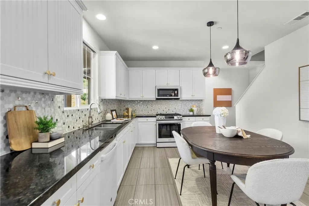 Additional image 67 of 22157 Barrington Way, Saugus, CA 91350