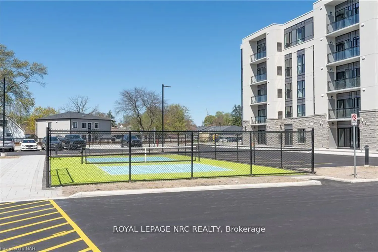 Additional image 19 of 50 Herrick Avenue 131