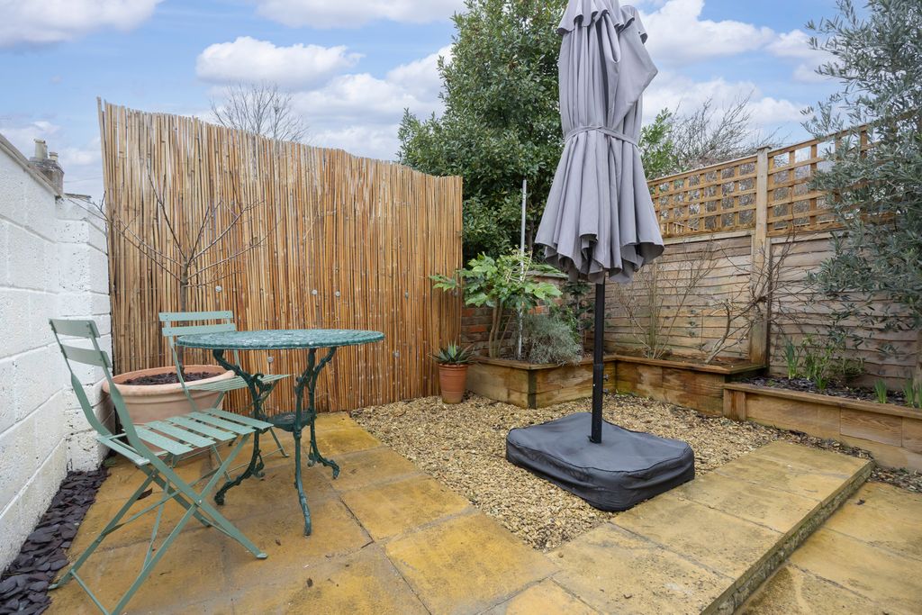 Additional image 12 of 2 bed end terrace house to rentFairview Street, Cheltenham GL52