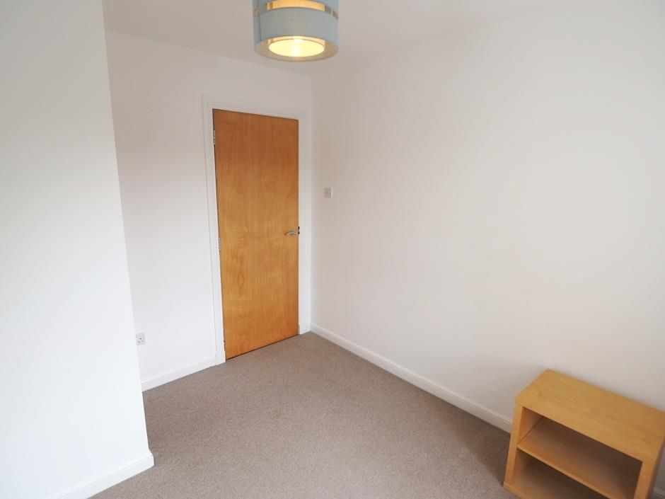 Additional image 18 of 2 bed flat to rentGilmerton Road, Edinburgh EH17