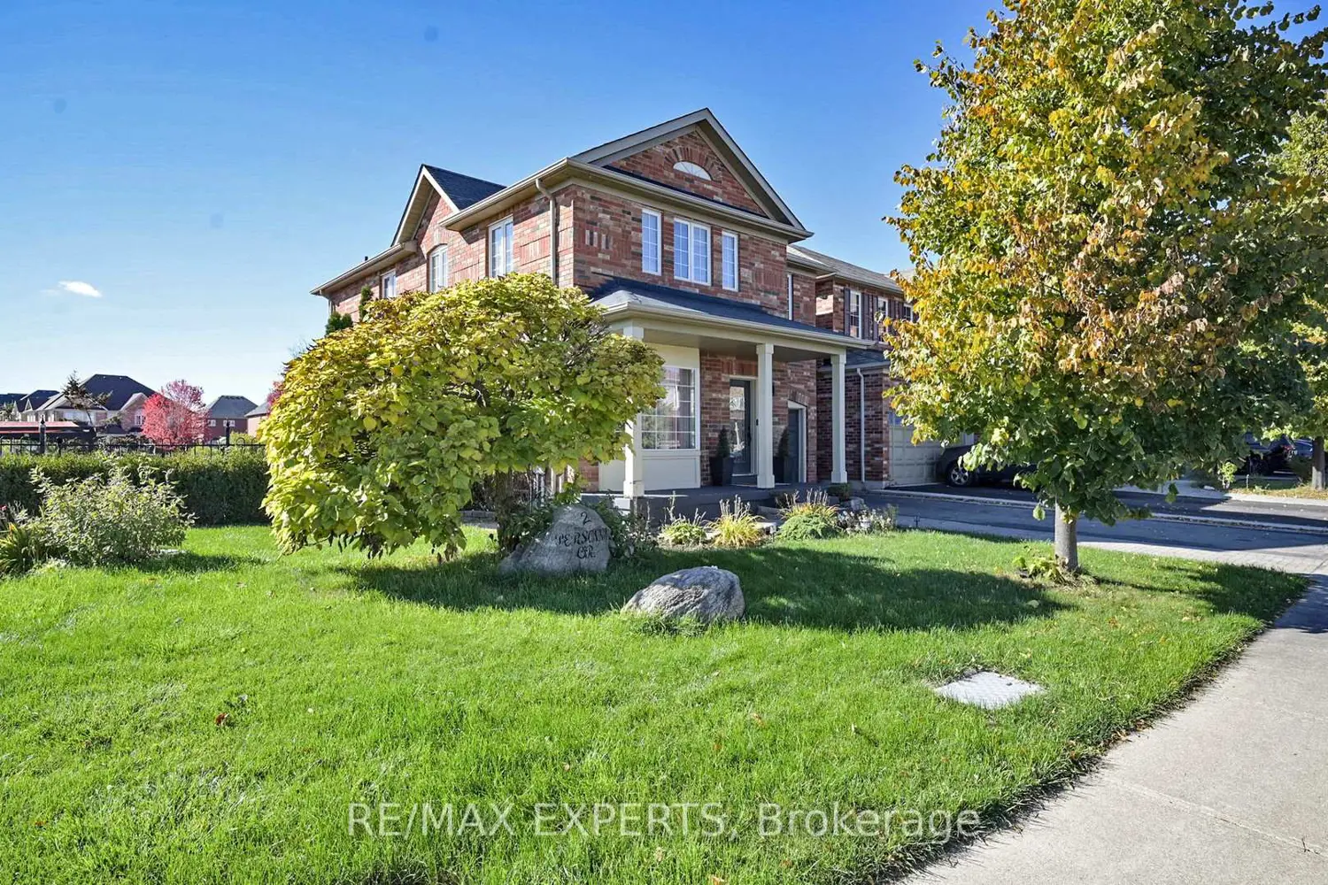 Additional image 2 of 2 Personna Circle