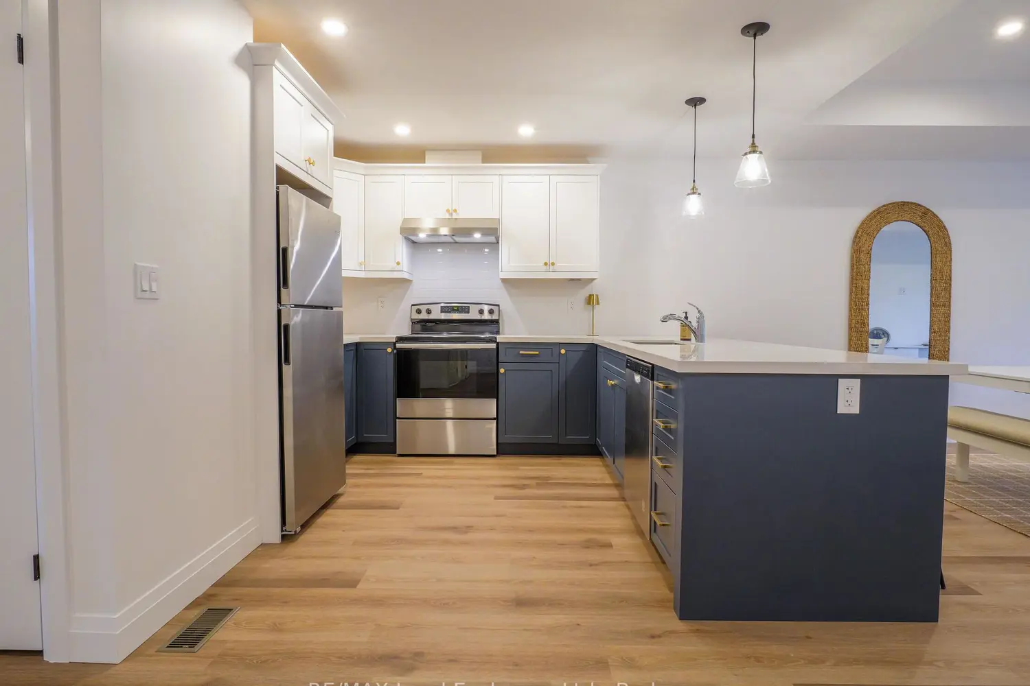 86 Eagle Court 18 photo 5