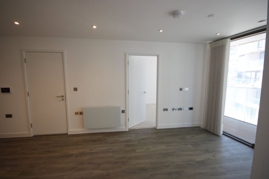 Additional image 4 of 2 bed flat to rentLa Rue De L'etau, St Helier, Jersey JE2