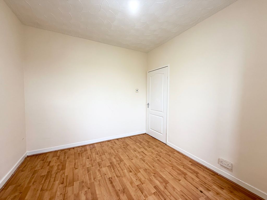 Additional image 5 of 3 bed flat to rentCumberland Place, Coatbridge ML5