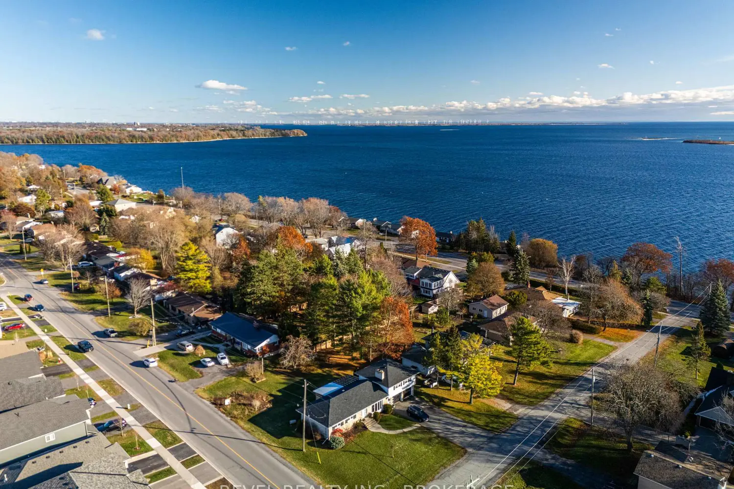 Additional image 8 of 00 Manitou Crescent