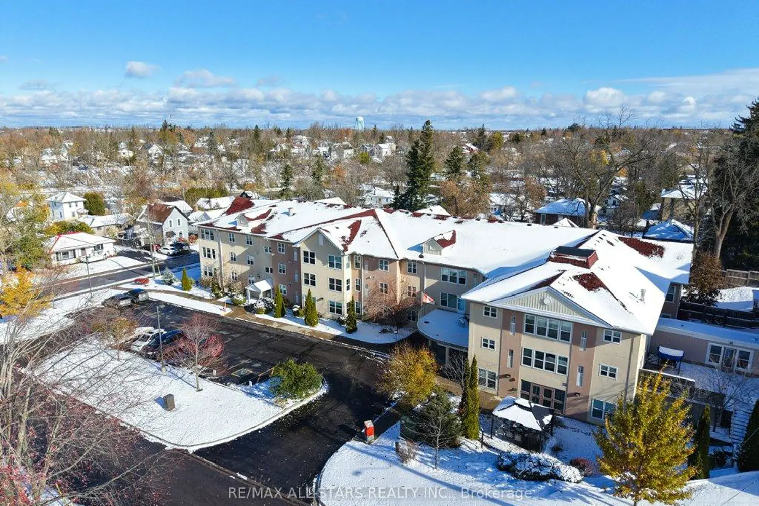 Additional image 19 of 8 Huron Street 303