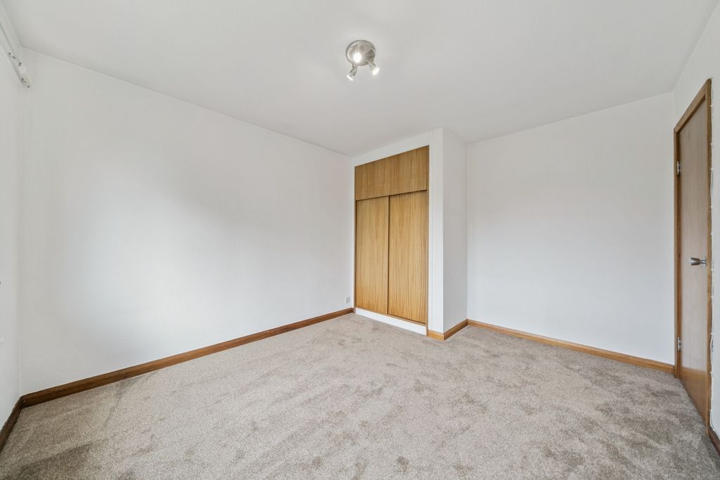 Additional image 15 of 4 bed detached house to rentWarnock Road, Newton Mearns, Glasgow G77