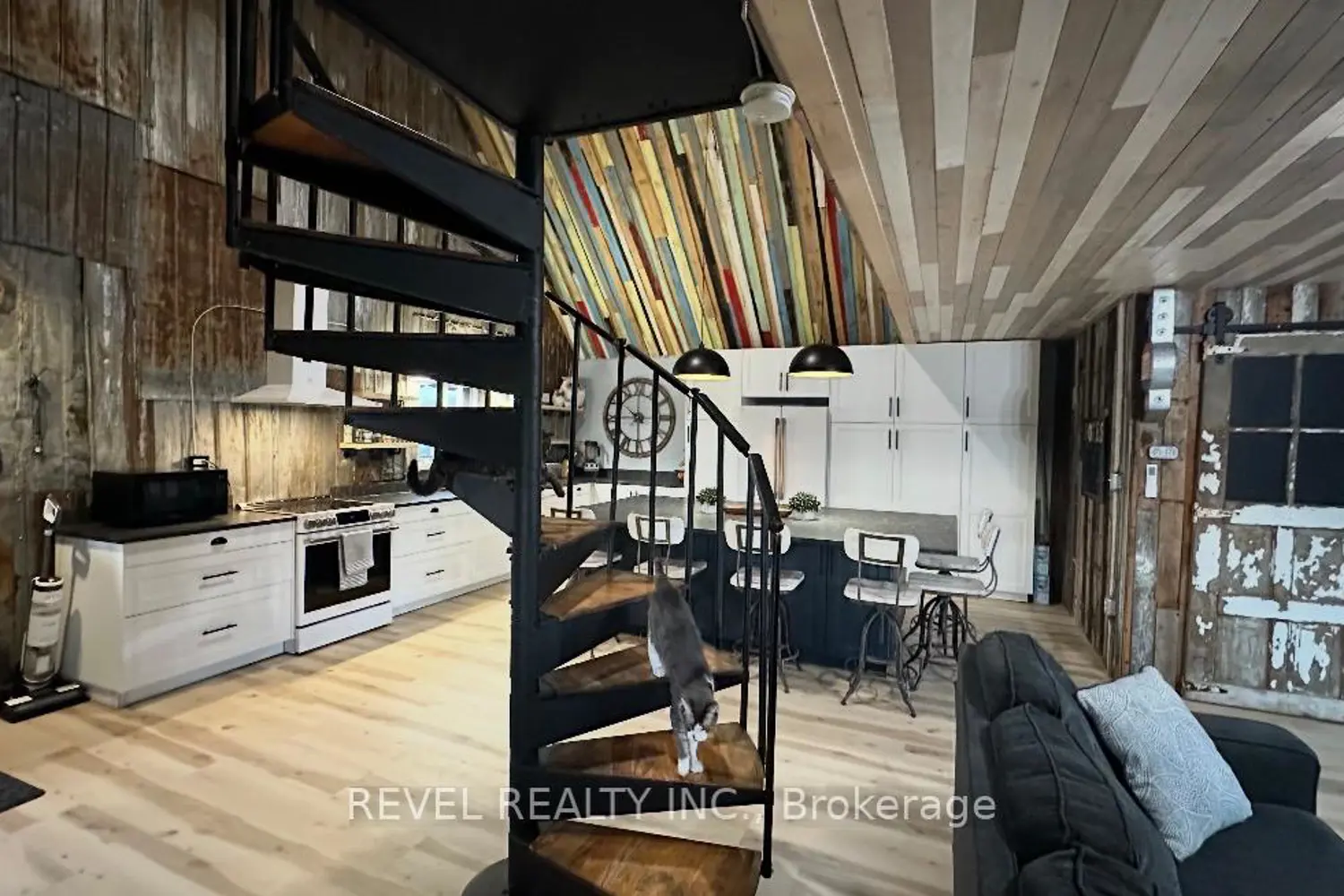 Additional image 5 of 680 Peltola Road