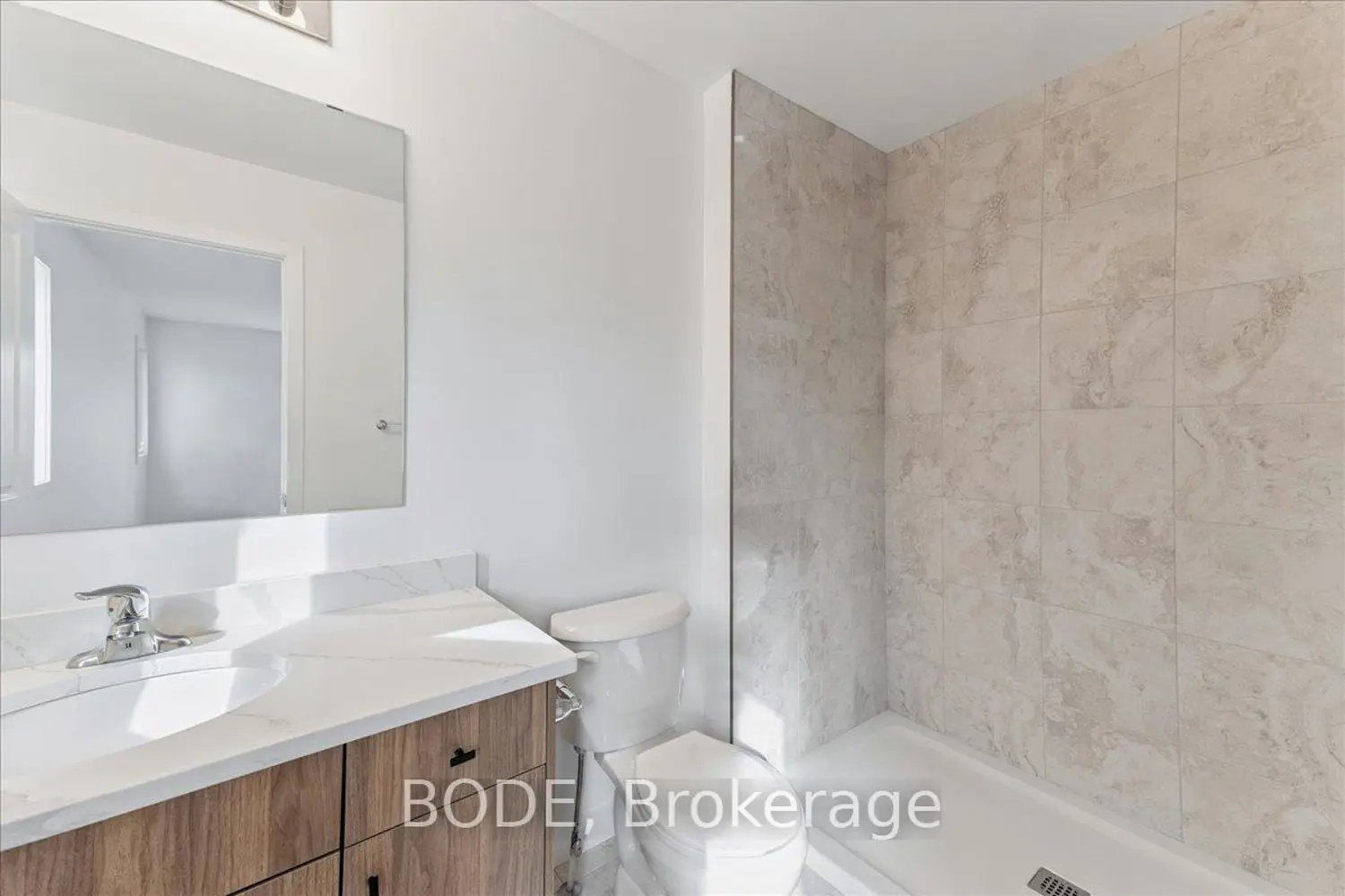 Additional image 13 of 5 Pin Oak Common