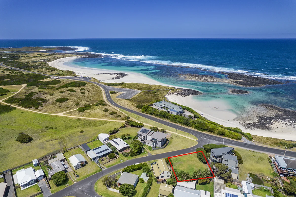 1 Mills Cres, Port Fairy VIC 3284