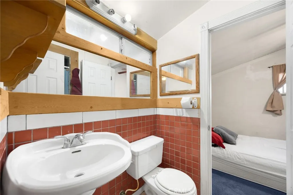 Additional image 74 of 10919 1st Ave, Whittier, CA 90603