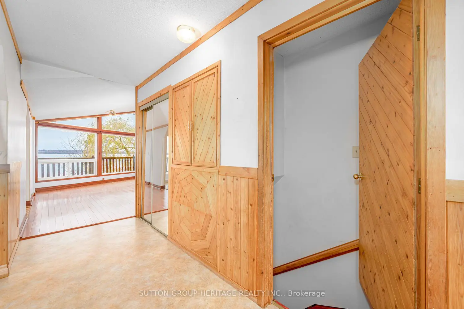 Additional image 11 of 24 Pleasant View Crescent