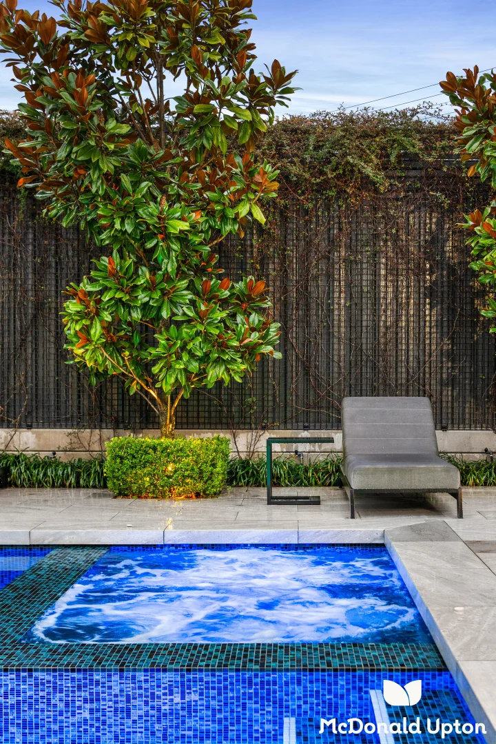 Additional image 12 of 220 Woodland Street, Strathmore VIC 3041