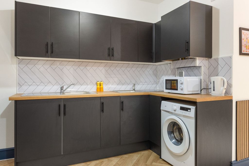 Additional image 13 of Room to rentBrighowgate, Grimsby DN32