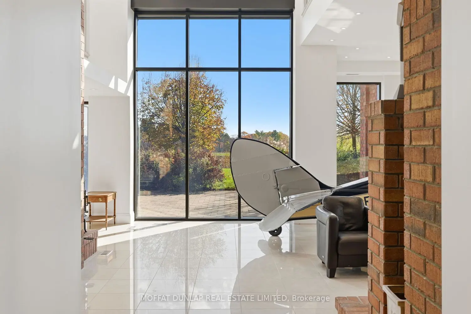 Additional image 2 of 2441 Seventh Line