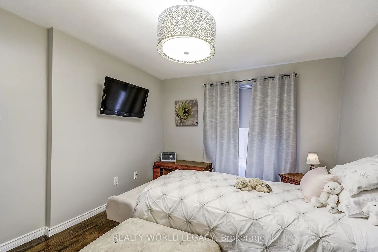 Additional image 13 of 132 Barlake Avenue 35