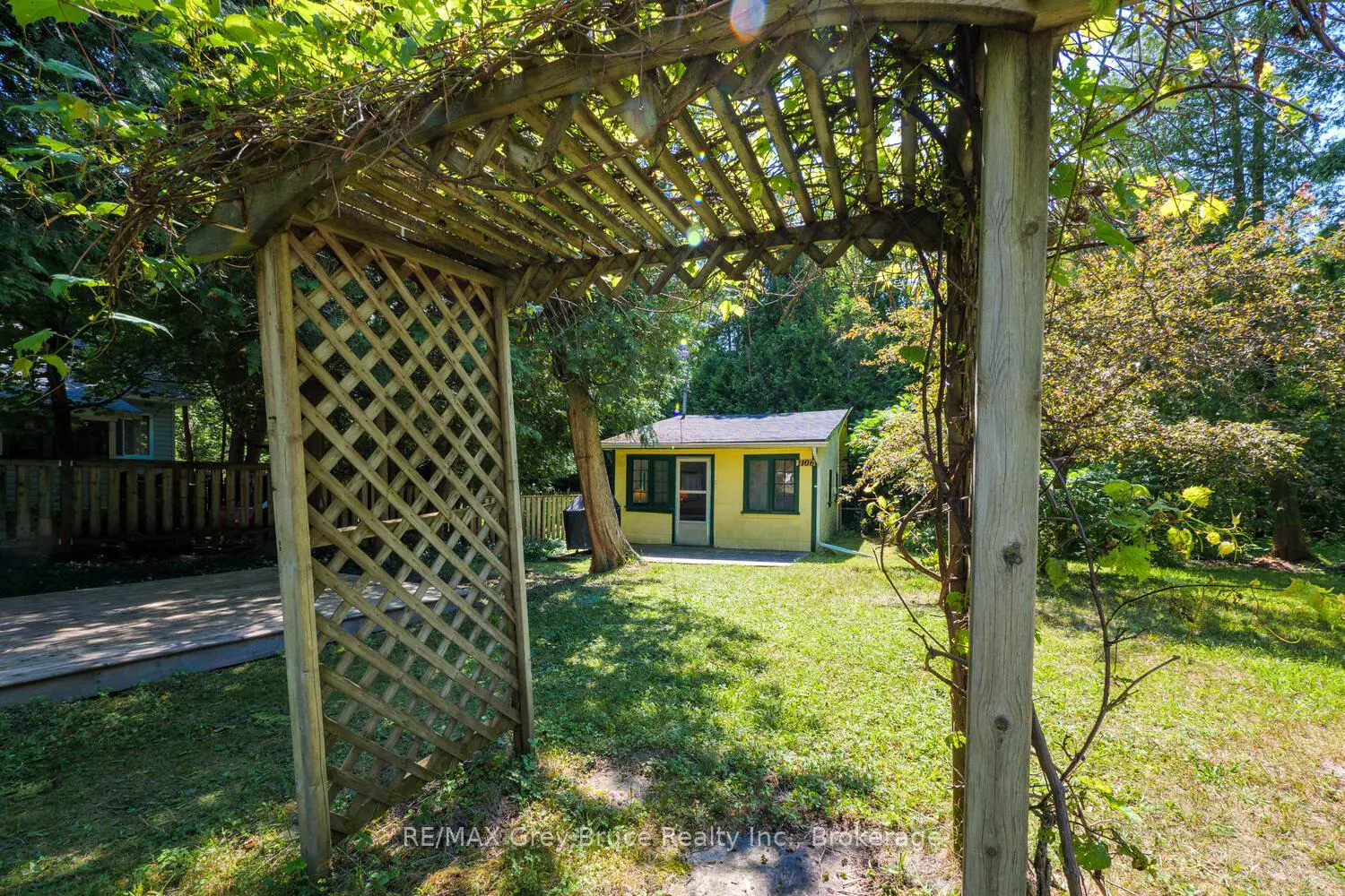 Additional image 13 of 1106 King Edward Avenue