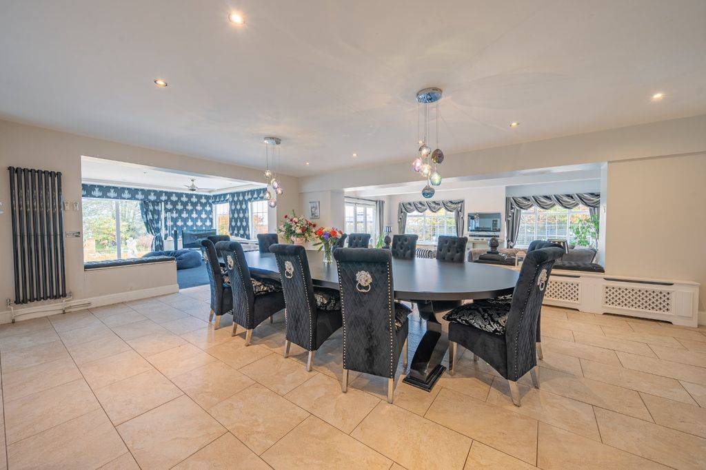 Additional image 15 of Land to rentOne Oak, Tarn Lane, Leeds LS17