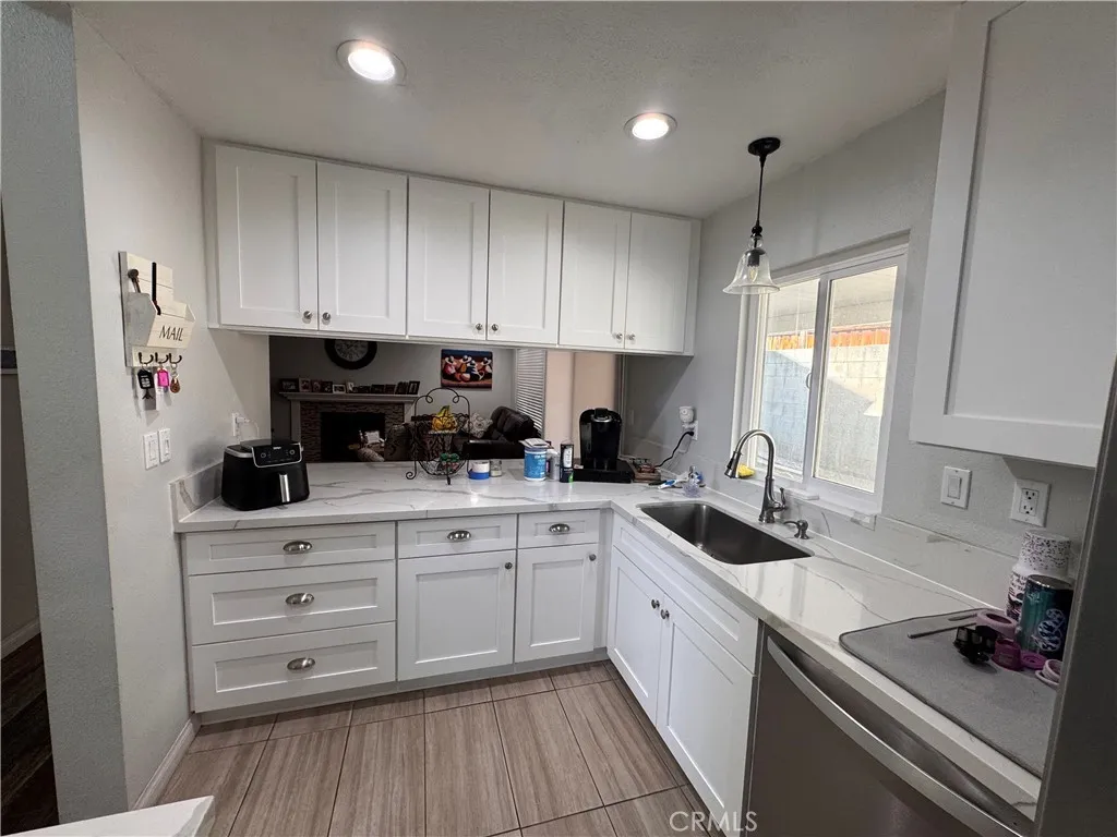 Additional image 18 of 7707 Newcastle Court, Highland, CA 92346