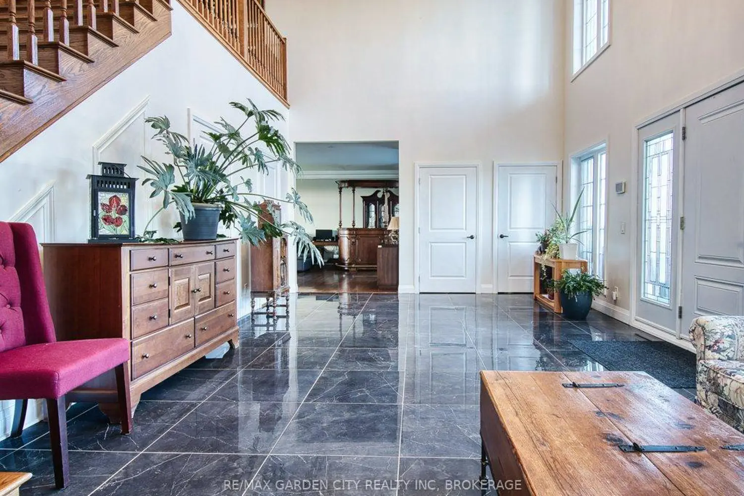 Additional image 2 of 2400 Effingham Street