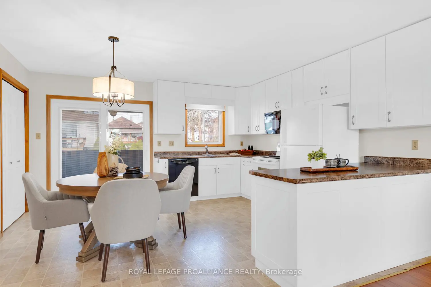 Additional image 3 of 74 Bay Street