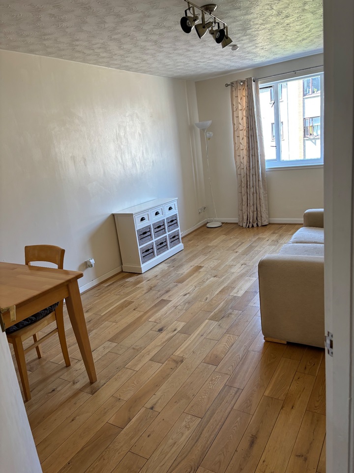 Additional image 20 of 2 Bed Flat, Hawthornden Place, EH7, N1 7GU