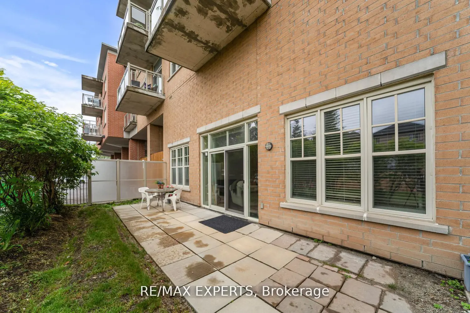 Additional image 14 of 10211 Keele Street 105