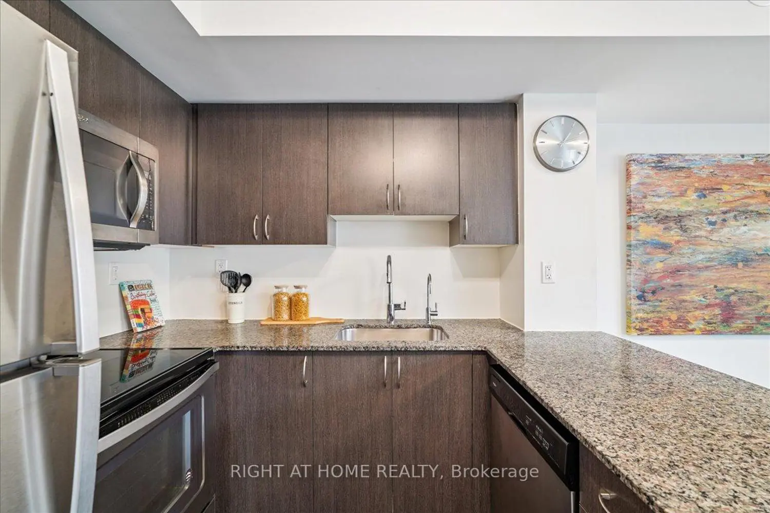 Additional image 10 of 90 Orchid Place Drive 304