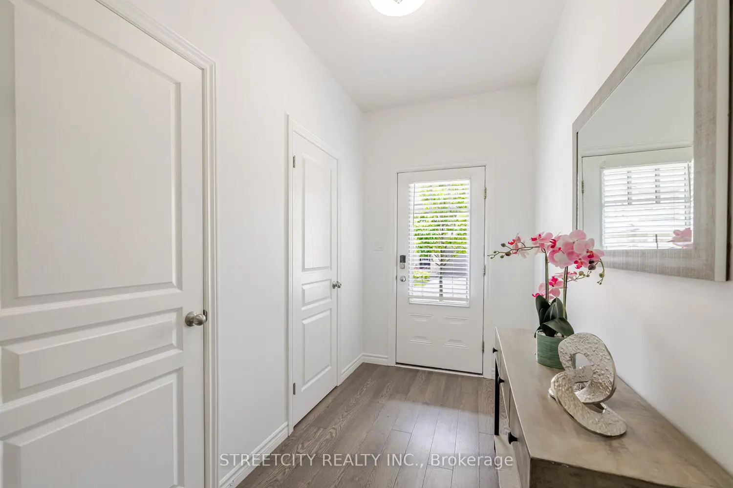 Additional image 4 of 1924 Cedarhollow Boulevard 99