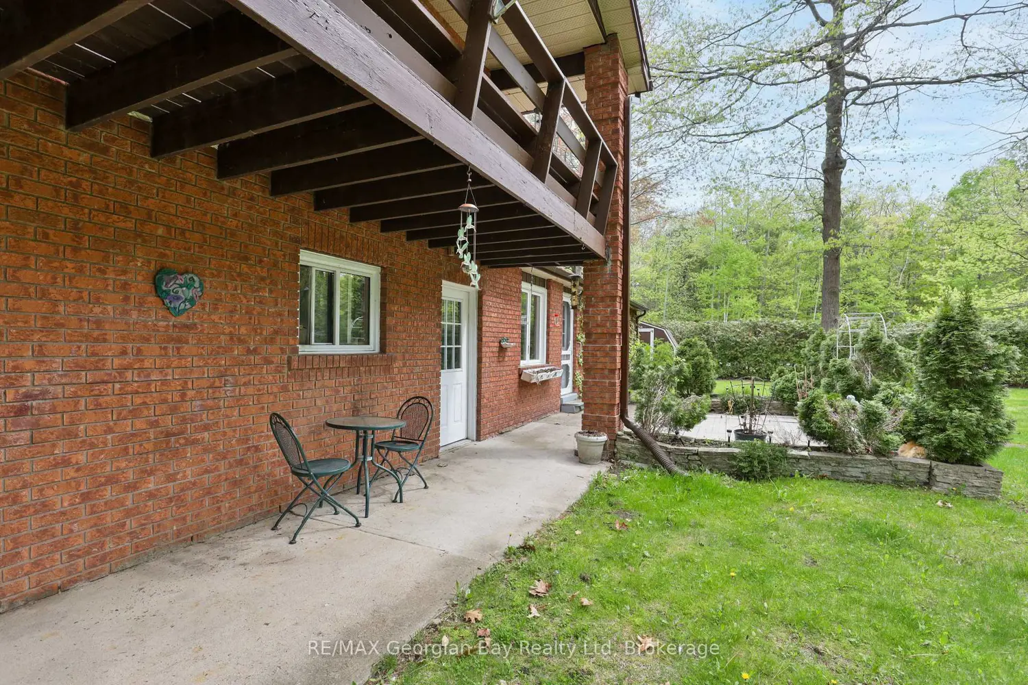 Additional image 15 of 1 Lindale Avenue