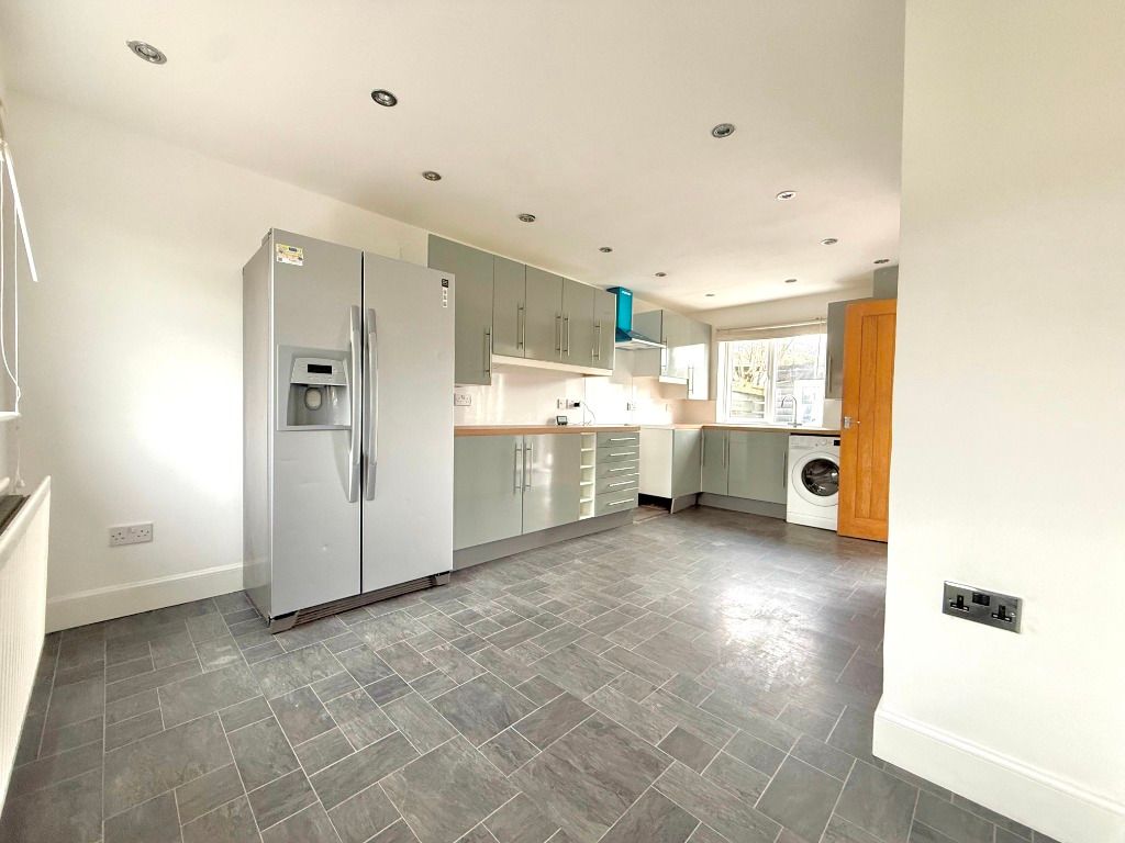 Additional image 5 of 4 bed terraced house to rentDeanburn, Penicuik EH26