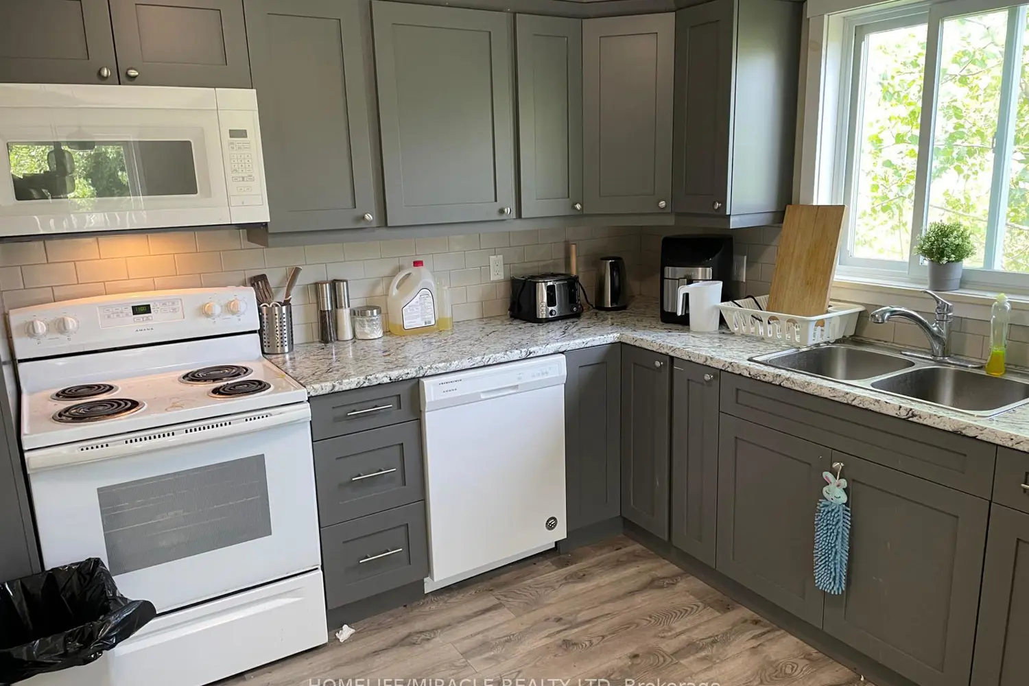 Additional image 4 of 7142 Highway 6