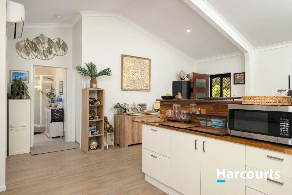 Additional image 12 of 11 OAKVIEW DRIVE, Redridge QLD 4660