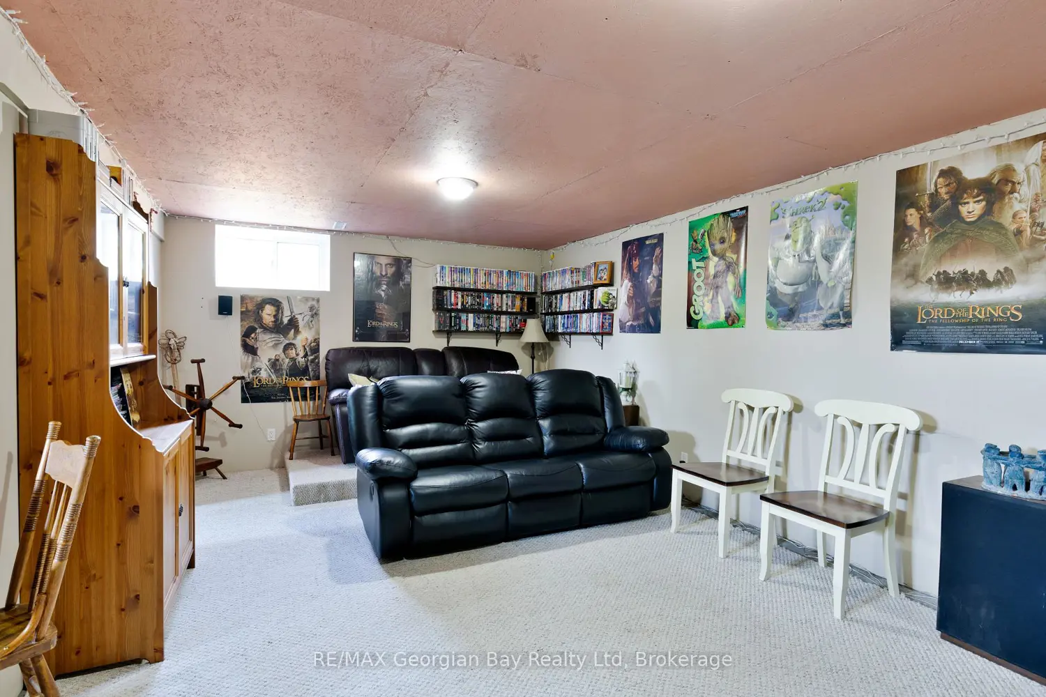 Additional image 8 of 5 Easton Avenue