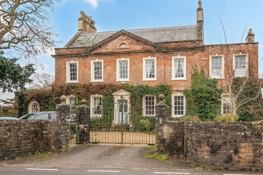 5 bed semi-detached house to rentAcacia House, Chew Magna BS40
