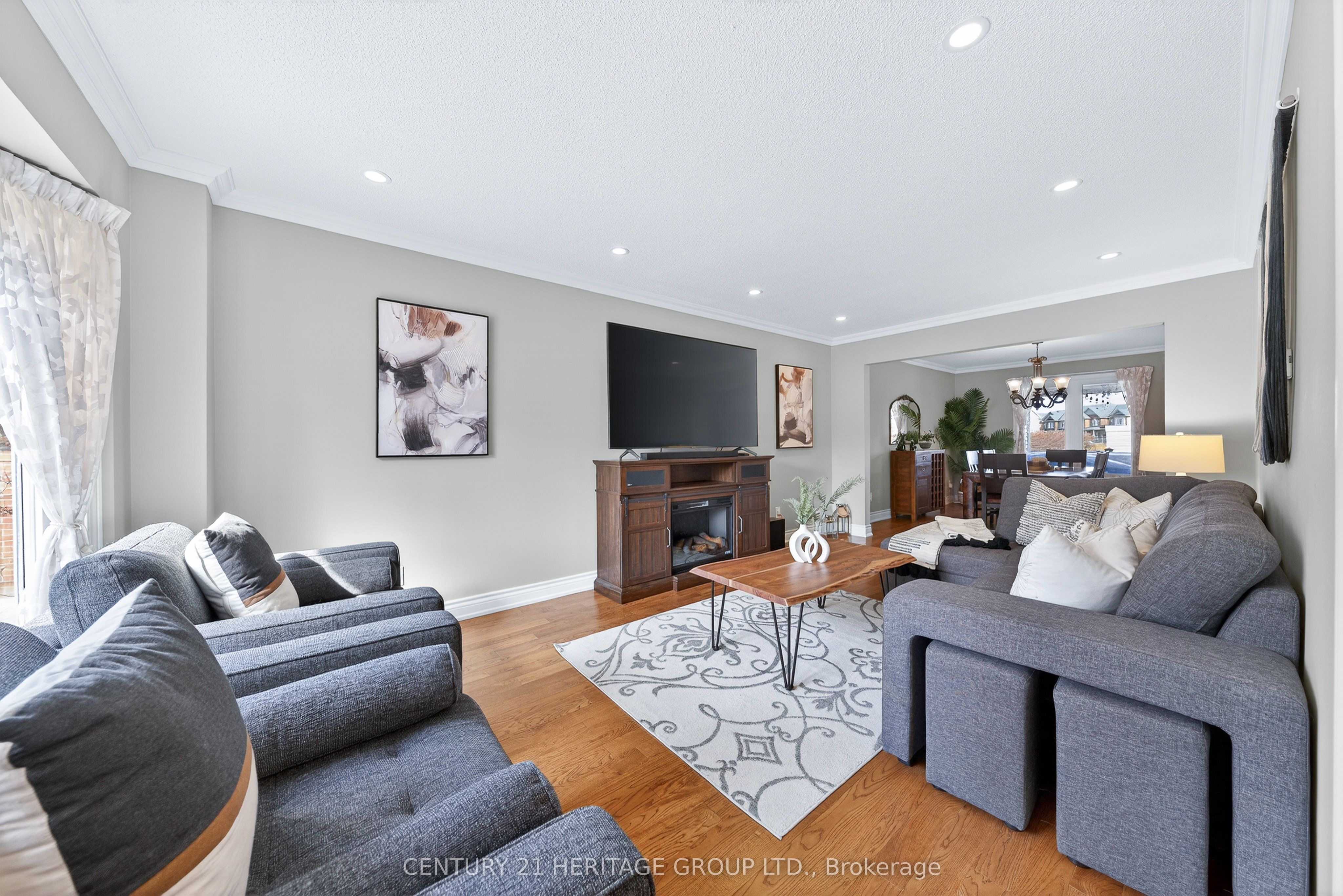 Additional image 5 of 483 Alex Doner Drive, Newmarket, ON, L3X 1C3