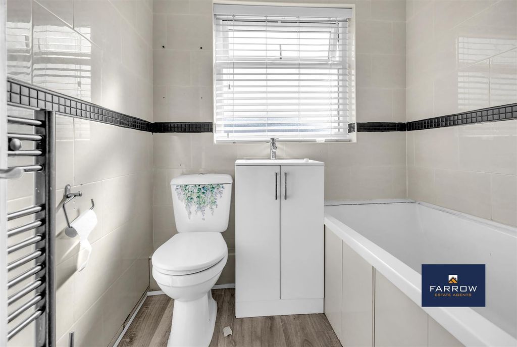 Additional image 20 of 4 bed terraced house to rentArthur Street, Grimsby DN31
