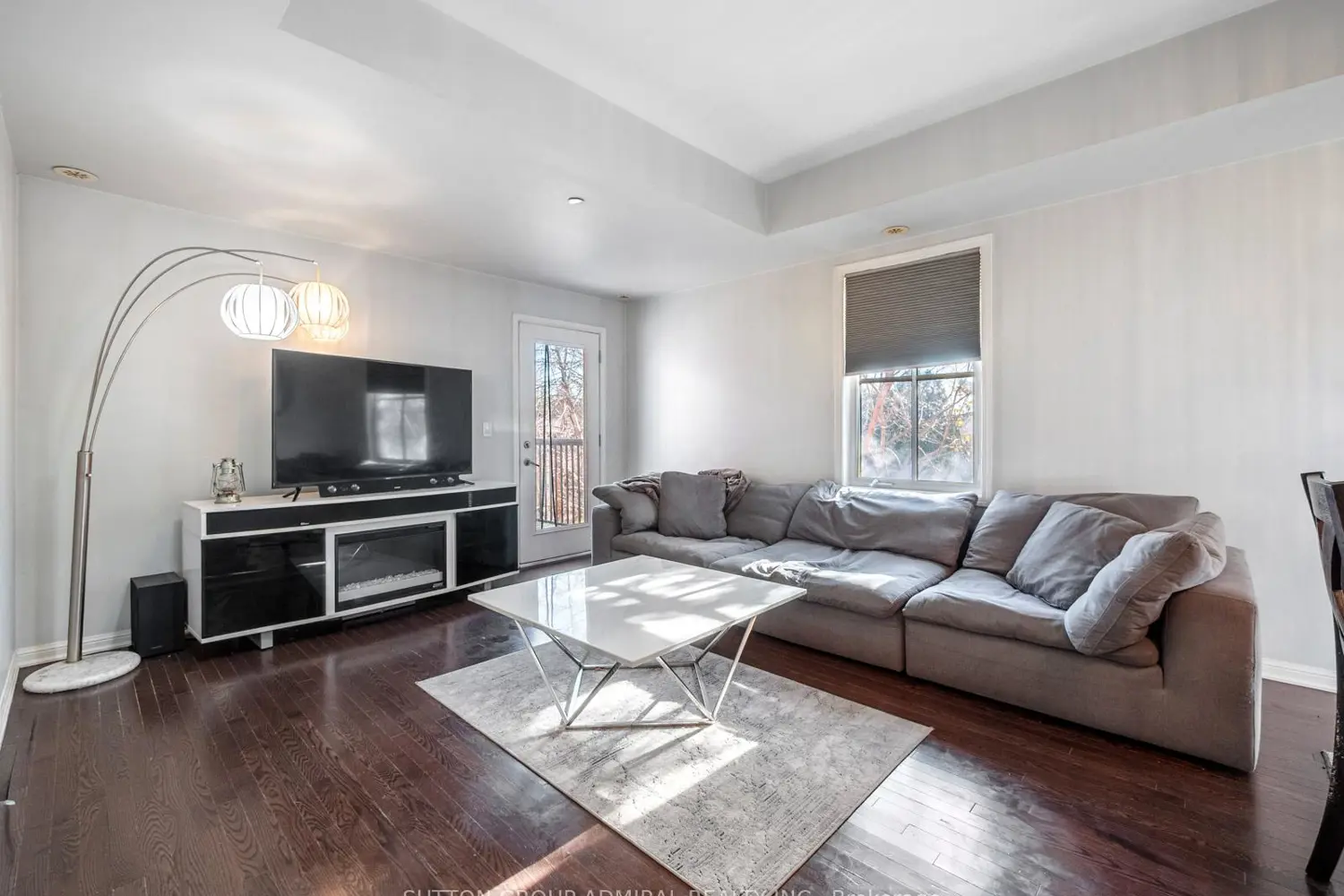 Additional image 8 of 9589 Keele Street 206