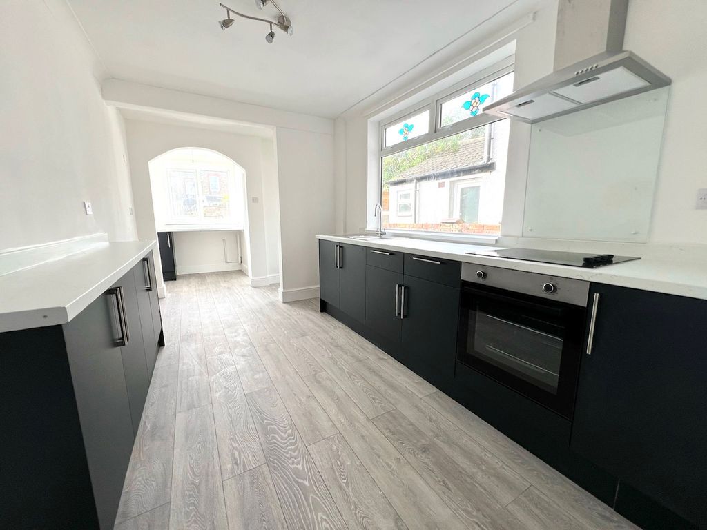 Additional image 4 of 3 bed terraced house to rentPatrick Street, Grimsby DN32