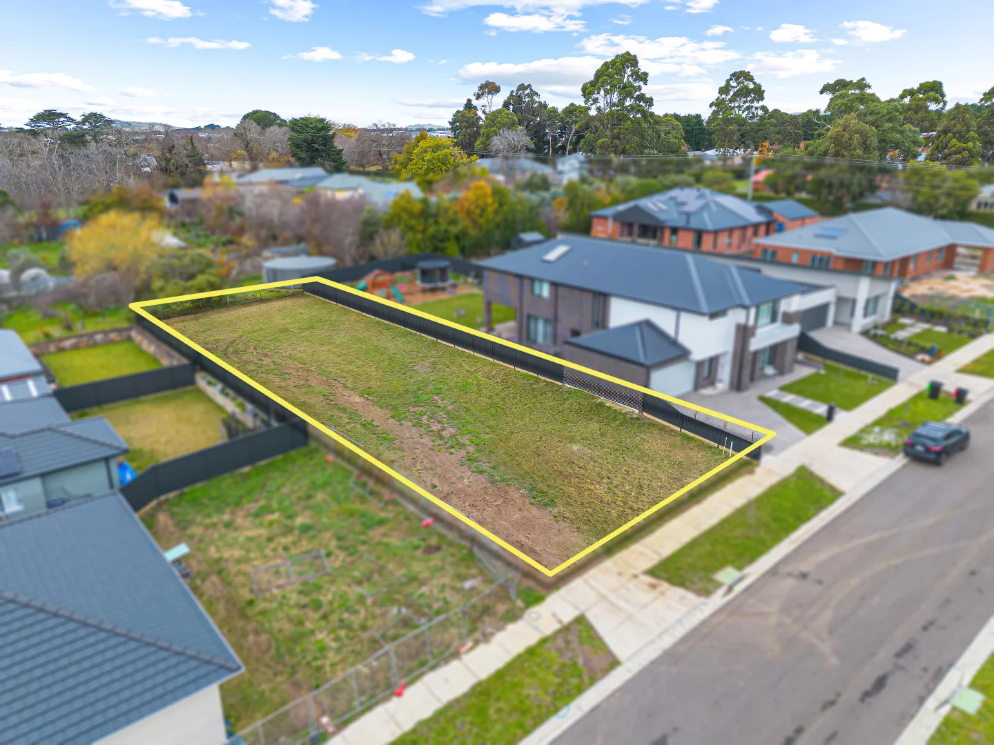 Additional image 4 of 8 Thorneycroft Entrance, Gisborne VIC 3437